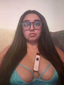 Wild Busty Niyah XX online show from June 2026 07:23:01 PM
