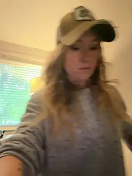 alluringpixie online show from May 2026 12:46:01 PM