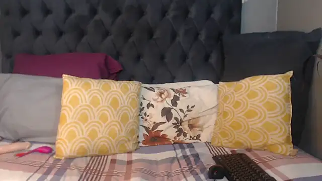 BasellBlue online show from February 2026 02:31:01 PM