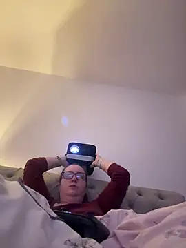 LavenderBrielle online show from February 2026 07:12:01 PM