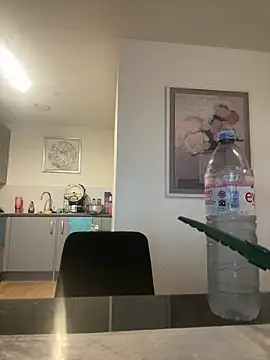 LavenderBrielle online show from February 2026 02:27:02 PM