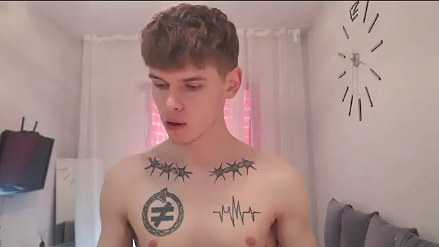 Fredd Xanders online show from April 2026 03:55:01 AM