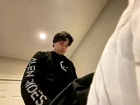 Snapshot of phantom898983 chatting on January 2026 05:22:01 AM phantom898983 online show from January 2026 05:22:01 AM