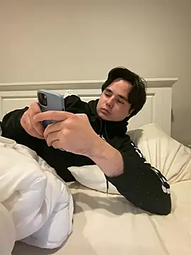 Snapshot of phantom898983 chatting on January 2026 08:07:02 AM phantom898983 online show from January 2026 08:07:02 AM