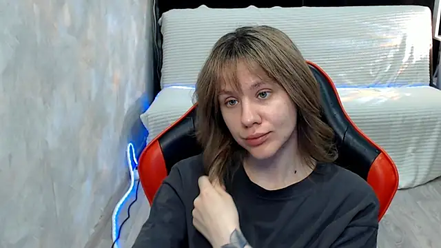 MiaBun1 online show from May 2026 04:07:02 AM