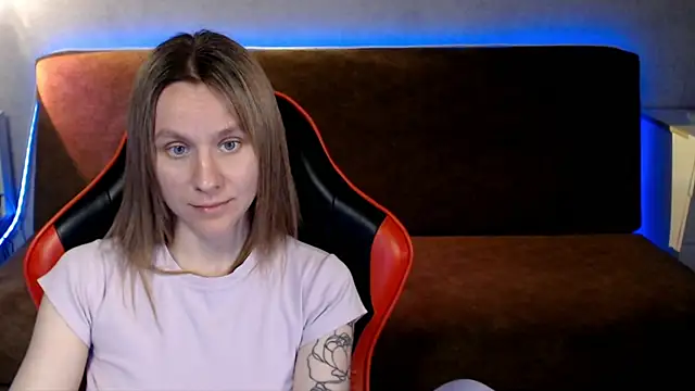 MiaBun1 online show from June 2026 07:28:01 AM