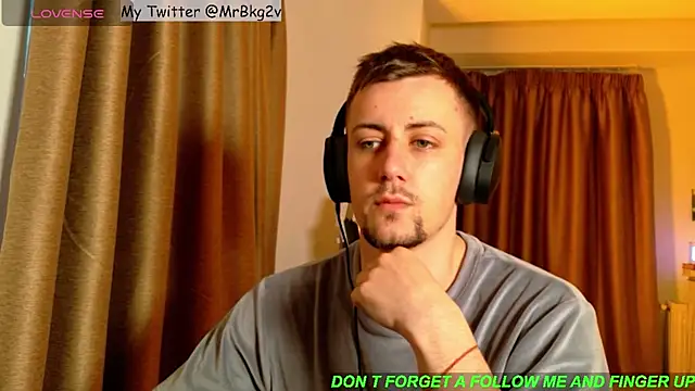 Snapshot of Brellisimo chatting on June 2026 03:49:01 PM Brellisimo online show from June 2026 03:49:01 PM