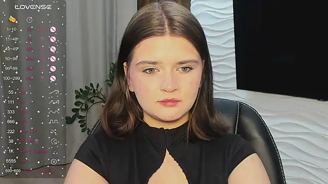 LanaTreades online show from January 2026 07:11:01 PM