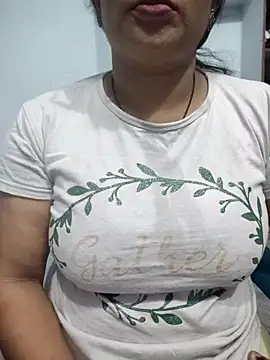 Snapshot of telugupravalli chatting on April 2026 03:33:02 AM telugupravalli online show from April 2026 03:33:02 AM