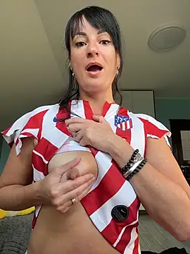 CherryCherry03 online show from June 2026 08:34:01 AM