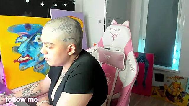 enigmastella online show from January 2026 11:03:02 AM