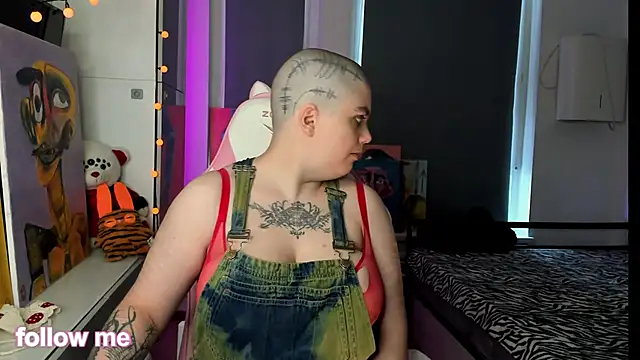 enigmastella online show from January 2026 11:03:01 AM