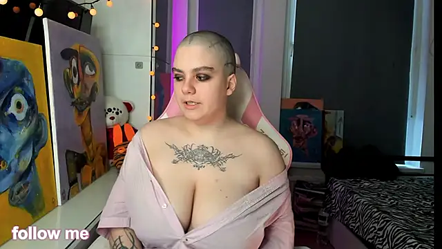 enigmastella online show from January 2026 11:03:02 AM