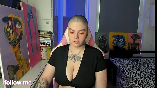 enigmastella online show from February 2026 11:09:02 AM