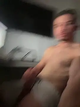 Snapshot of cruzx_ chatting on December 2025 01:52:02 PM cruzx online show from December 2025 01:52:02 PM