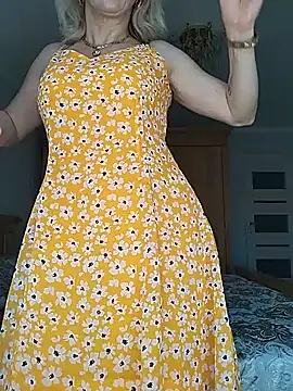 AhlyssaLove1155 online show from June 2026 09:23:02 AM