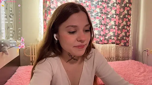 GayleLuu online show from February 2026 10:09:01 AM