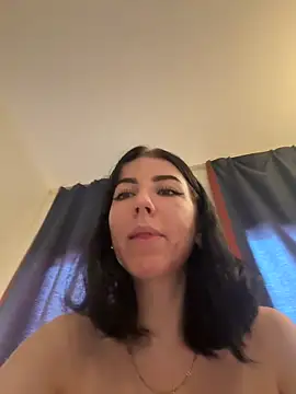 Nattasss online show from May 2026 11:40:02 AM