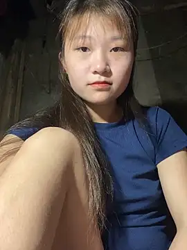 hinata-xx online show from April 2026 11:18:02 PM