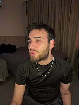 2HARDKURT online show from February 2026 06:50:01 PM