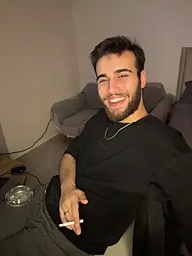 2HARDKURT online show from February 2026 06:33:02 PM