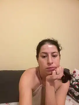 Snapshot of coupledeea chatting on December 2025 06:59:02 PM coupledeea online show from December 2025 06:59:02 PM