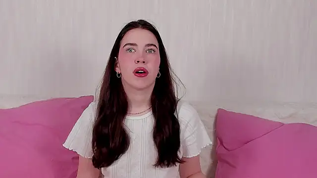 Kimberlybondd online show from December 2025 08:35:01 PM