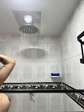 Snapshot of Estefania_Velez chatting on March 2026 06:02:01 PM Estefania Velez online show from March 2026 06:02:01 PM