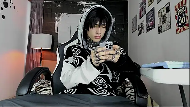 Snapshot of koryu_skull chatting on March 2026 10:02:02 PM koryu skull online show from March 2026 10:02:02 PM