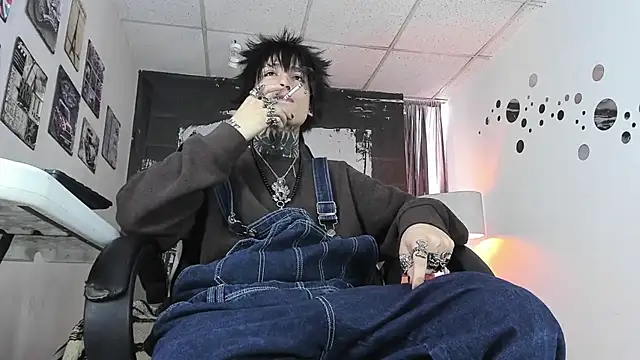 Snapshot of koryu_skull chatting on March 2026 09:40:02 PM koryu skull online show from March 2026 09:40:02 PM