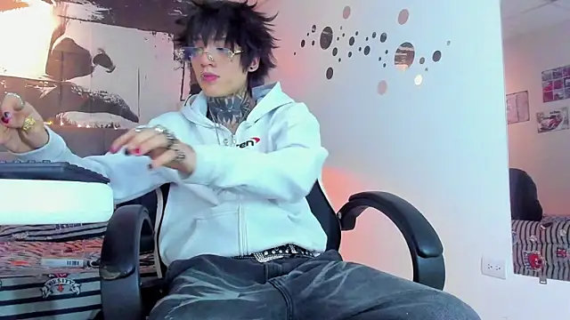 Snapshot of koryu_skull chatting on March 2026 12:23:02 AM koryu skull online show from March 2026 12:23:02 AM