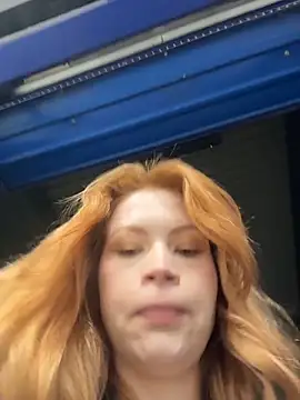 Snapshot of _Little_Ginger chatting on March 2026 10:22:01 PM Little Ginger online show from March 2026 10:22:01 PM