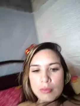 Snapshot of Charlott_smi chatting on March 2026 05:20:01 PM Charlott smi online show from March 2026 05:20:01 PM