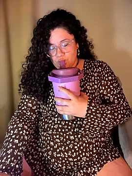 VanesssaMilf  online show from February 2026 11:12:01 PM