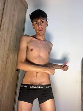 Andycillo online show from March 2026 04:05:02 AM