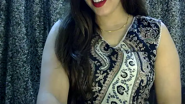 Snapshot of Exotic_tanvi chatting on May 2026 05:37:02 AM Exotic tanvi online show from May 2026 05:37:02 AM