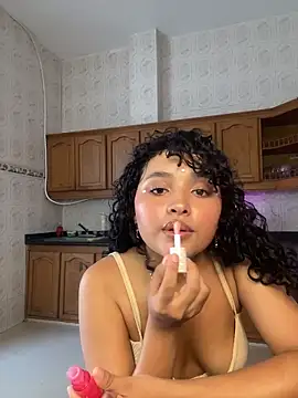 ladulcemary  online show from February 2026 02:17:02 PM