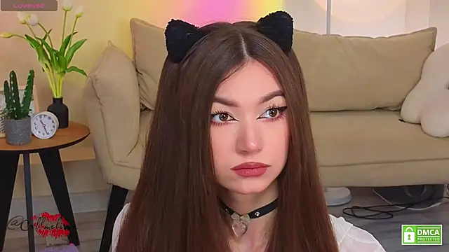 oliviaah  online show from May 2026 02:56:02 PM