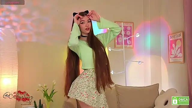 oliviaah  online show from May 2026 02:44:02 PM