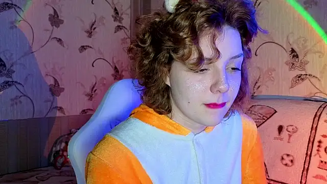 Snapshot of Ari_Meow chatting on December 2025 09:44:01 PM Ari Meow online show from December 2025 09:44:01 PM