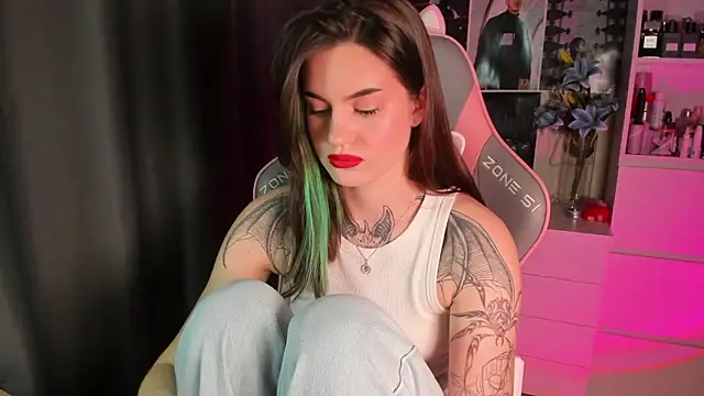 NikkieKitty online show from March 2026 01:48:02 PM