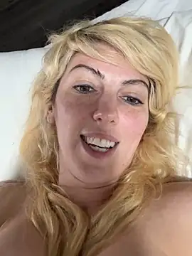 Snapshot of CelestialRuby chatting on February 2025 07:55:01 AM CelestialRuby online show from February 2025 07:55:01 AM