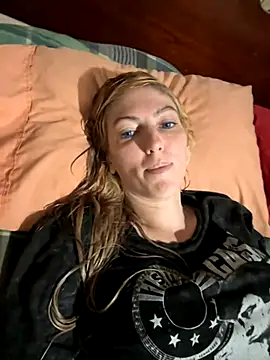 Snapshot of CelestialRuby chatting on September 2025 10:32:01 PM CelestialRuby online show from September 2025 10:32:01 PM