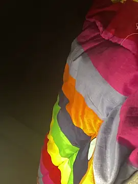 Lylyk2 online show from December 2025 07:53:02 PM