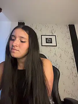 Snapshot of Agatta-X chatting on February 2026 07:10:01 PM Agatta-X online show from February 2026 07:10:01 PM