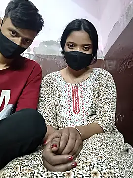 couplegk71 online show from February 2026 01:26:01 AM