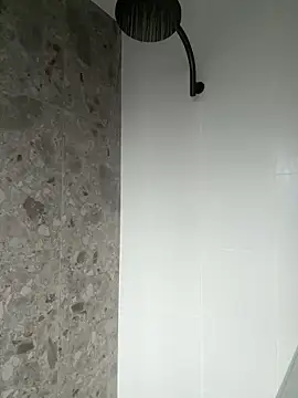 lexi242 online show from December 2025 10:07:01 PM