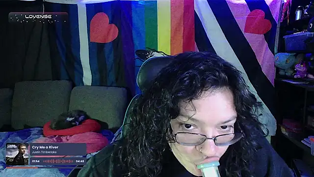 Snapshot of bellaheart_x chatting on December 2025 03:45:02 AM bellaheart x online show from December 2025 03:45:02 AM