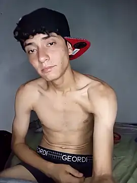 maikel23grande online show from December 2025 06:49:02 PM