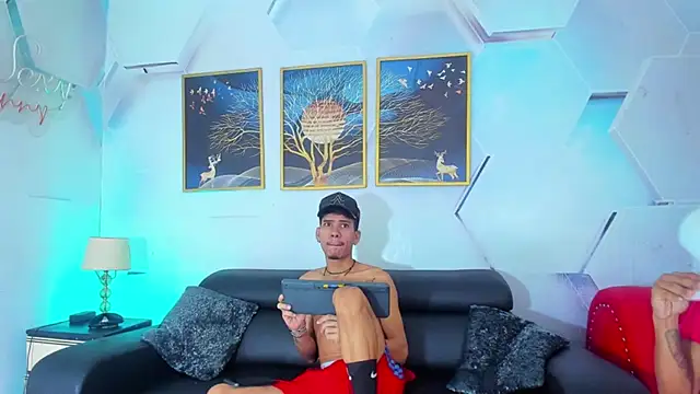 Alex jeins at online show from March 2026 02:10:01 PM